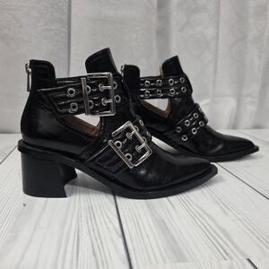 Steve Madden Black Heeled Buckle Boots